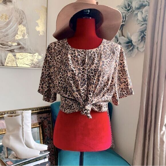 VINTAGE BLOUSE - Picture 1 of 11